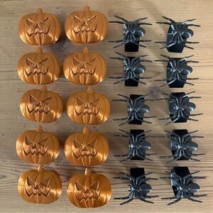 Halloween Napkin Rings (Set of 20)  10 Black Spiders 10 Copper Jack-o'-Lanterns